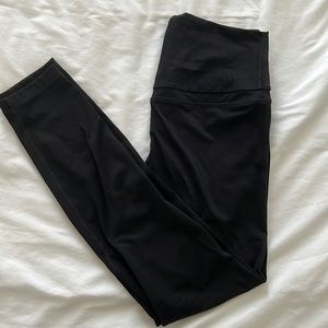Wunder under Lululemon DUPE